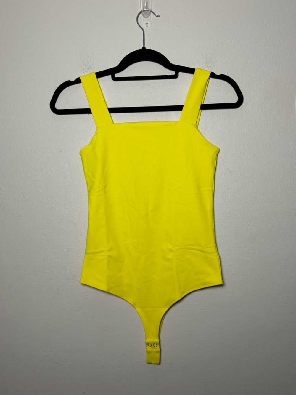 ReoRia Bright Yellow Square Neck Wide Strap Double Lined Bodysuit Spring Summer